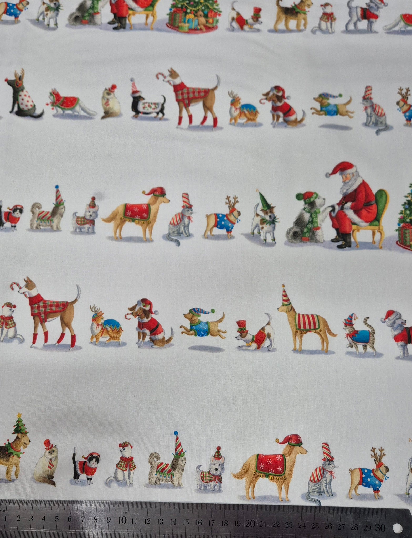 Christmas Jamboree Multi Animal On White Patchwork-Robert Kaufman