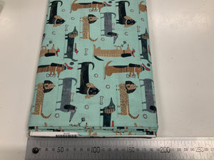 Sausage Dogs on Mint Patchwork