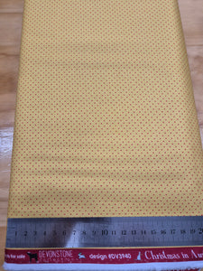 Christmas In Australia Yellow with Red Spot Patchwork