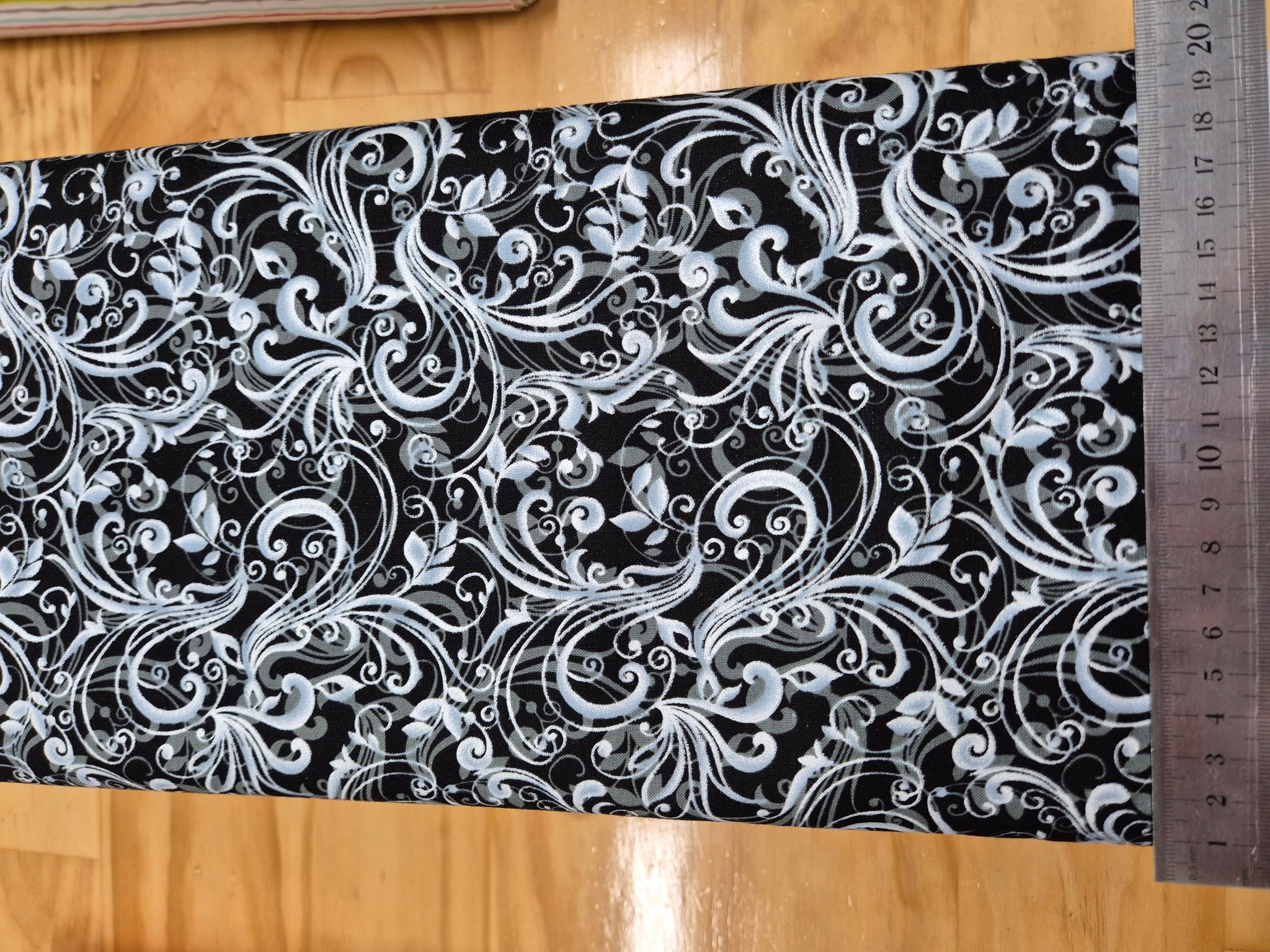 Pearl Ballet Black Swirls Patchwork