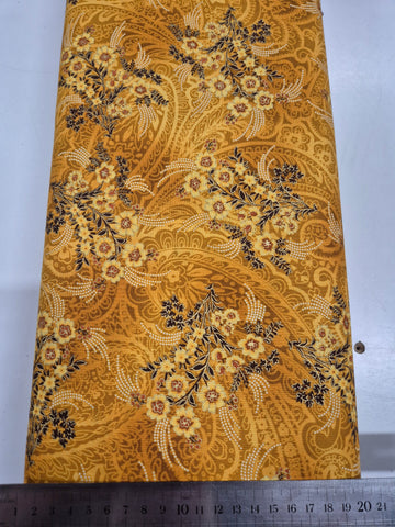 Radiant Bouquets on Yellow Patchwork
